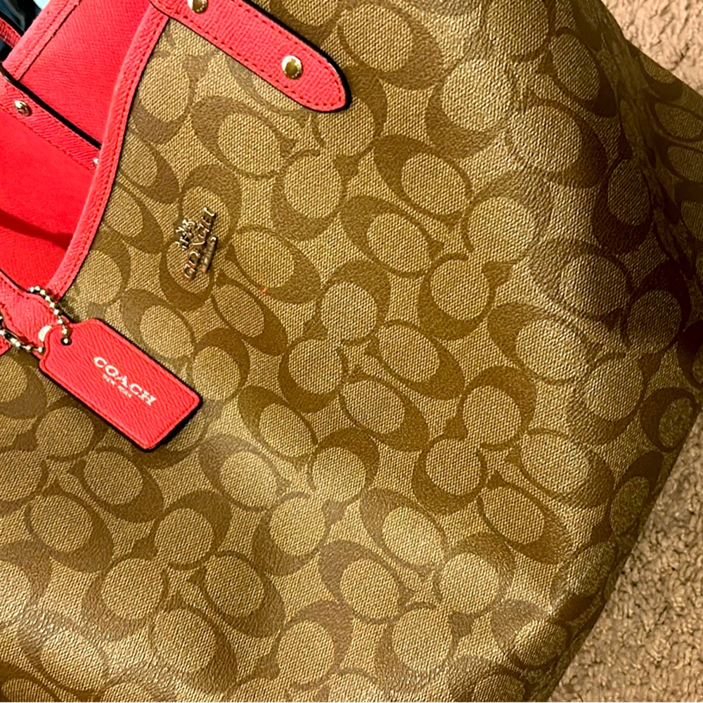 Extra large one pocket shoulder bag